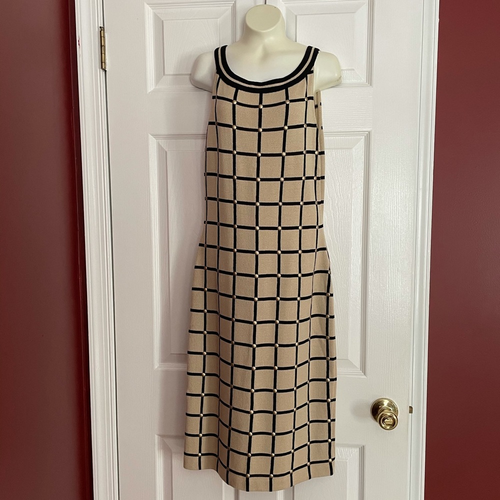 🔥HP🔥 St. John sleeveless dress - Picture 2 of 5